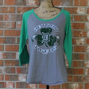 Detroit Tigers 3/4 Length Sleeve Tshirt Size XL